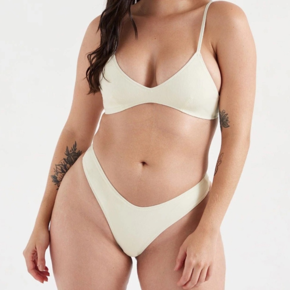 ONEONE | Ivory Bikini